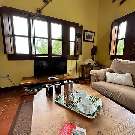 Gestiona2r - Con Finca, Piscina-padel-golf *